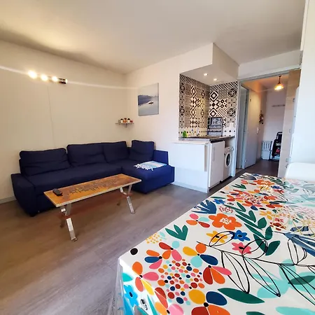 T2 Climatise Dans Avec Piscine, A Pied Apartment La Seyne-sur-Mer